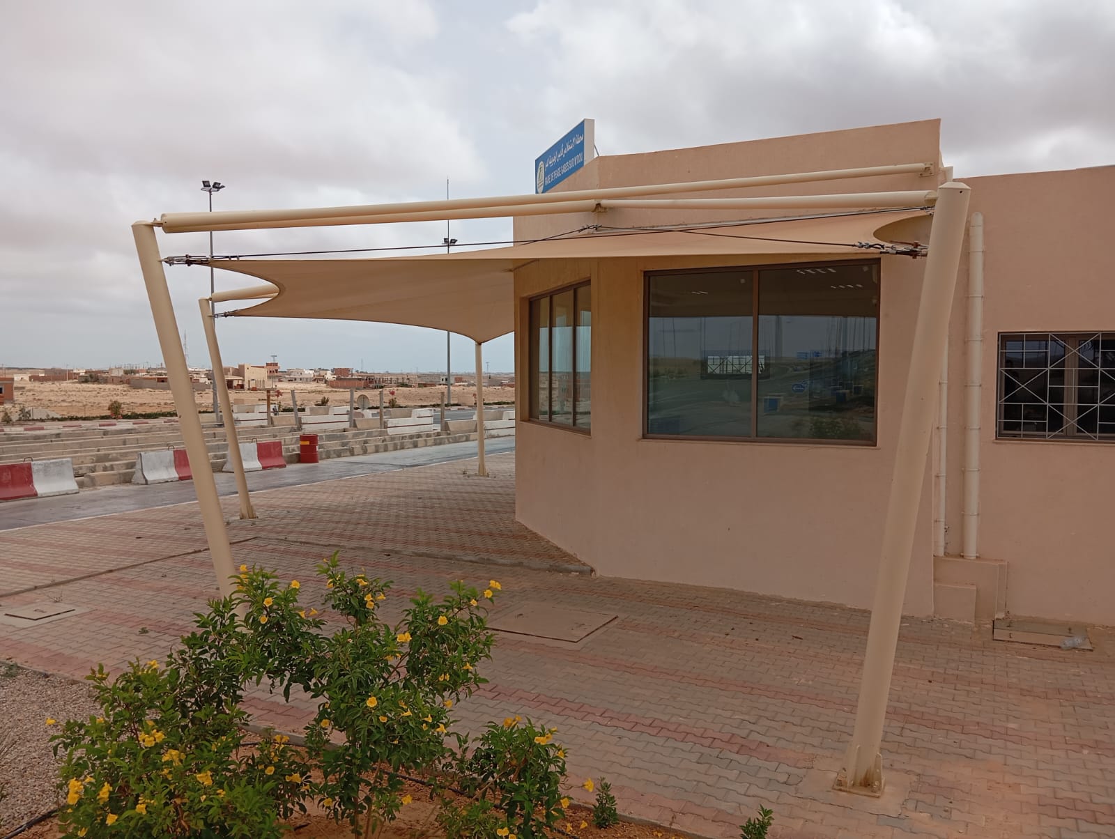 Toile tendue sociéte chabben djerba 
